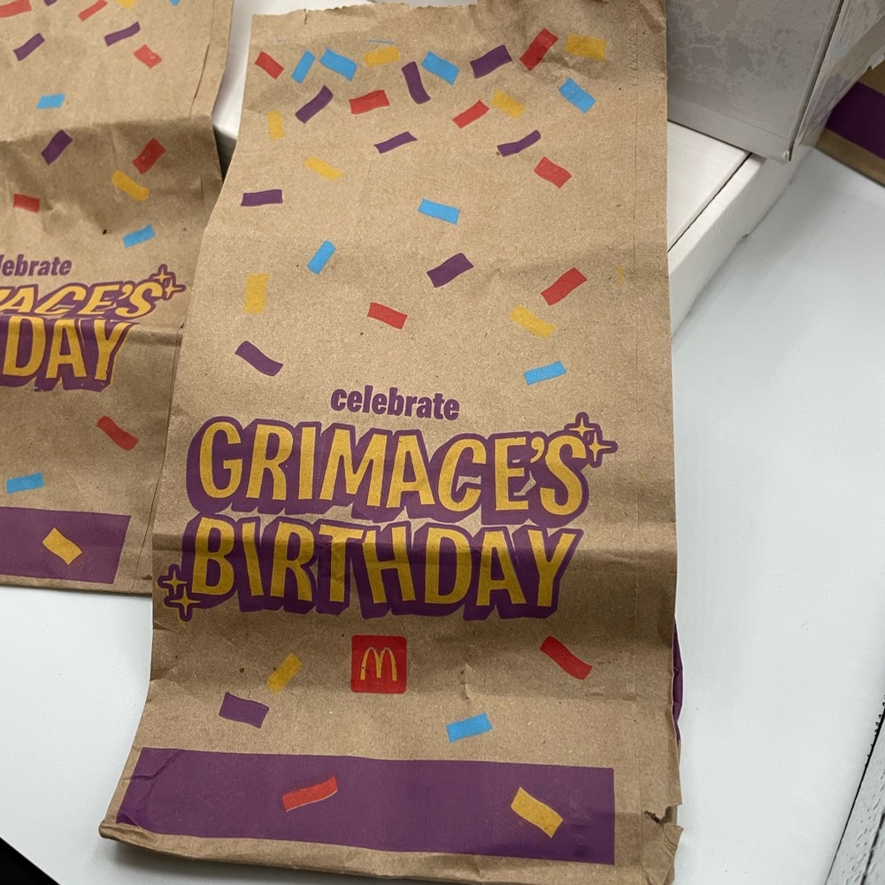 McDonald’s Grimace Birthday Packaging. 2 cups, 2 small bags, 2 large bags - Picture 6 of 12
